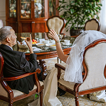 专题策划 | 相伴六十年