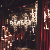 真实婚礼 | 偏爱一种颜色,它赤诚,它炙热!