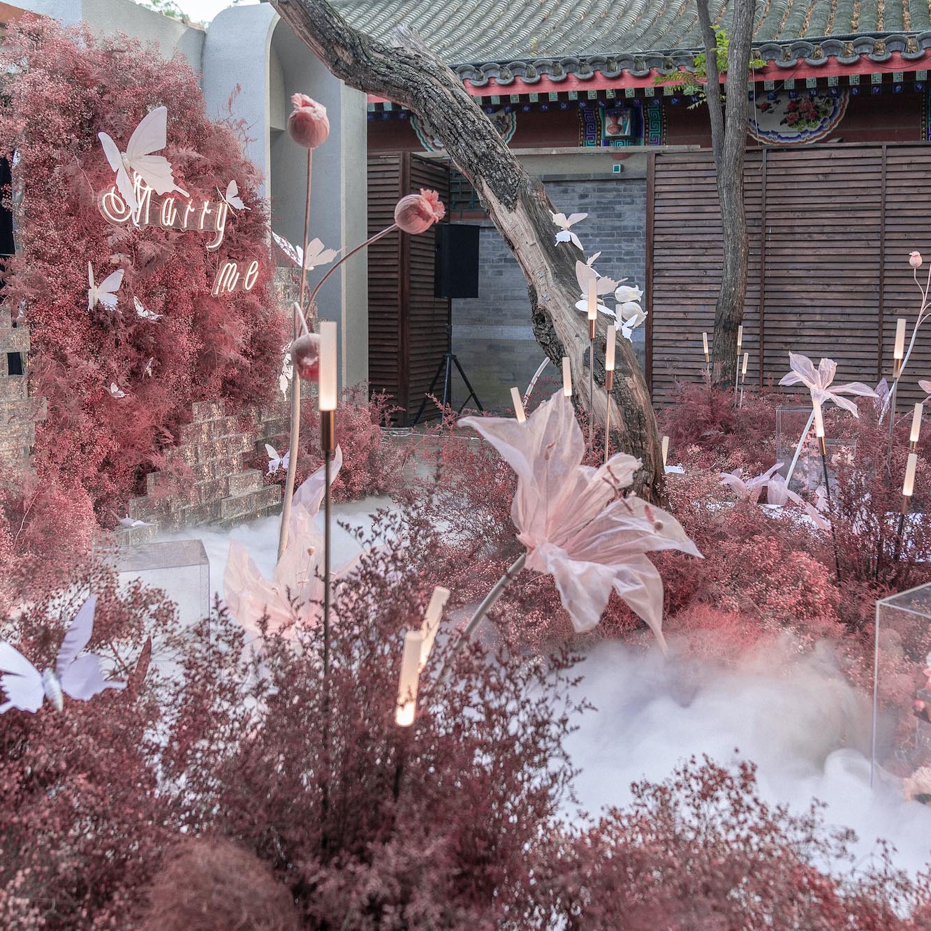 真实婚礼丨这谁遭得住啊！！网红fafa打造的超梦幻求婚场景，马上说“YES”！