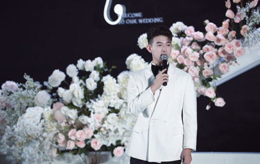 守望期盼  远行归来