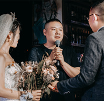 岳云鹏代父陪同姐姐入场，这场婚礼刷爆全网热搜头条~