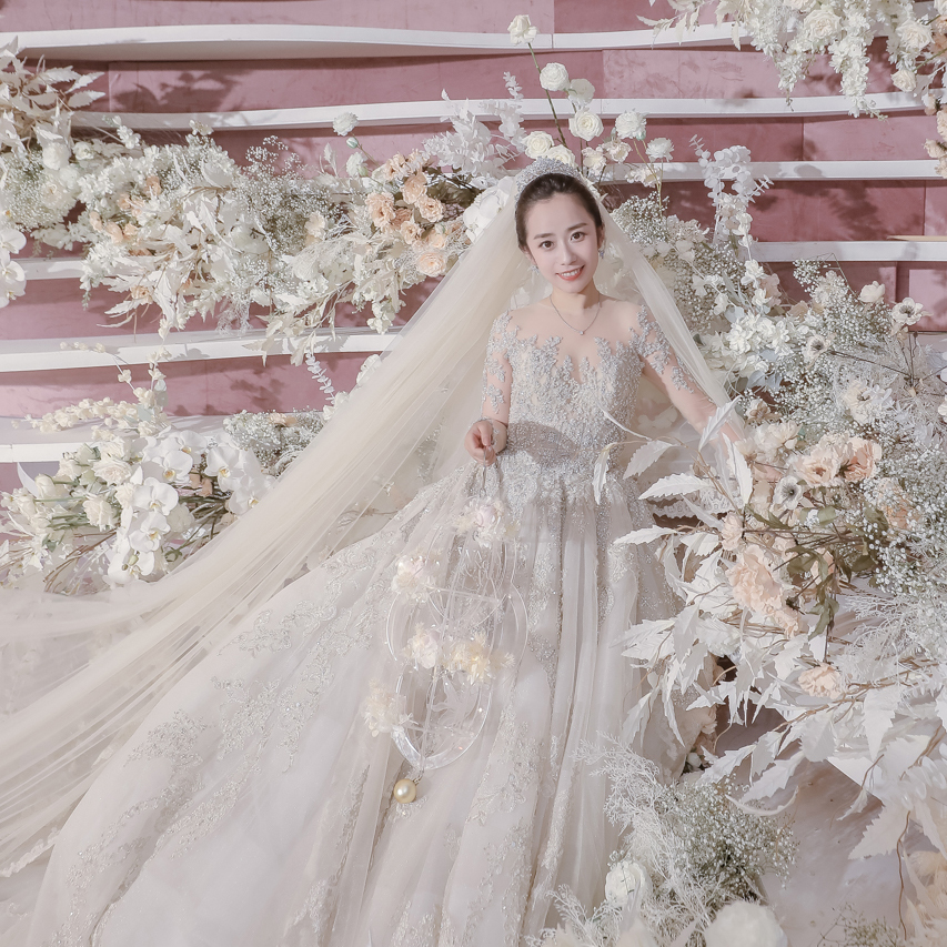 真实婚礼 | 甜蜜浪漫的「极简」粉色，满足了你所有的少女情怀