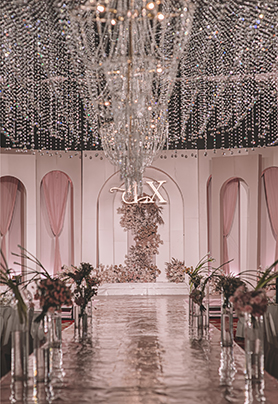 粉红色少女的水晶婚礼梦