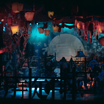 行业快报 | 穿汉服、逛集市，看一场不一样的婚礼古风大秀