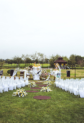 Naby’s Holiday wedding