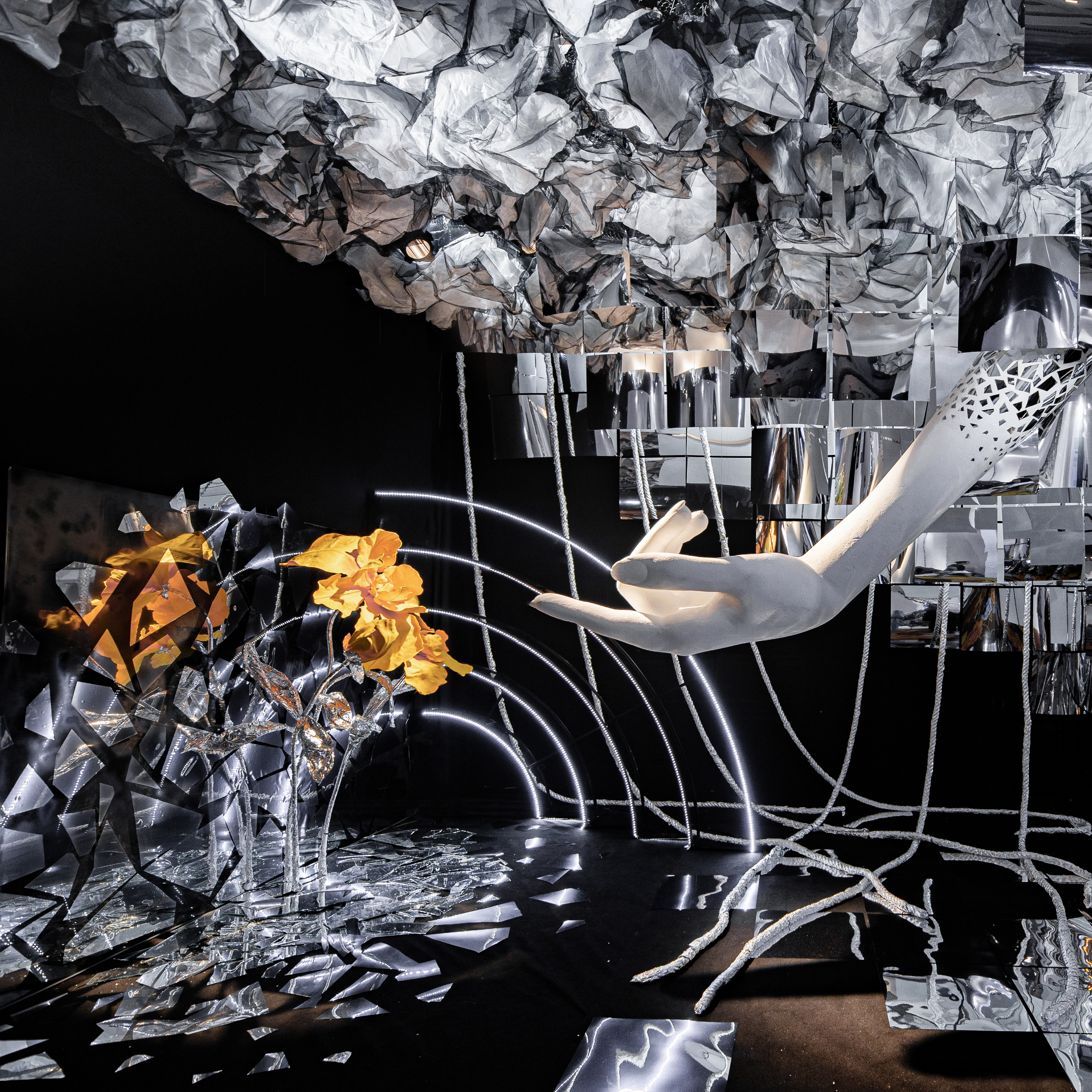 风尚活动｜Love is the Color，爱是两个灵魂共振的温柔瞬间