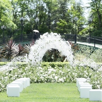 将自然碰撞艺术,引领度假式宴会风潮!