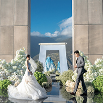 真实婚礼 | 川西目的地婚礼 ——谁能拒绝童话走进现实的“天空之城”?