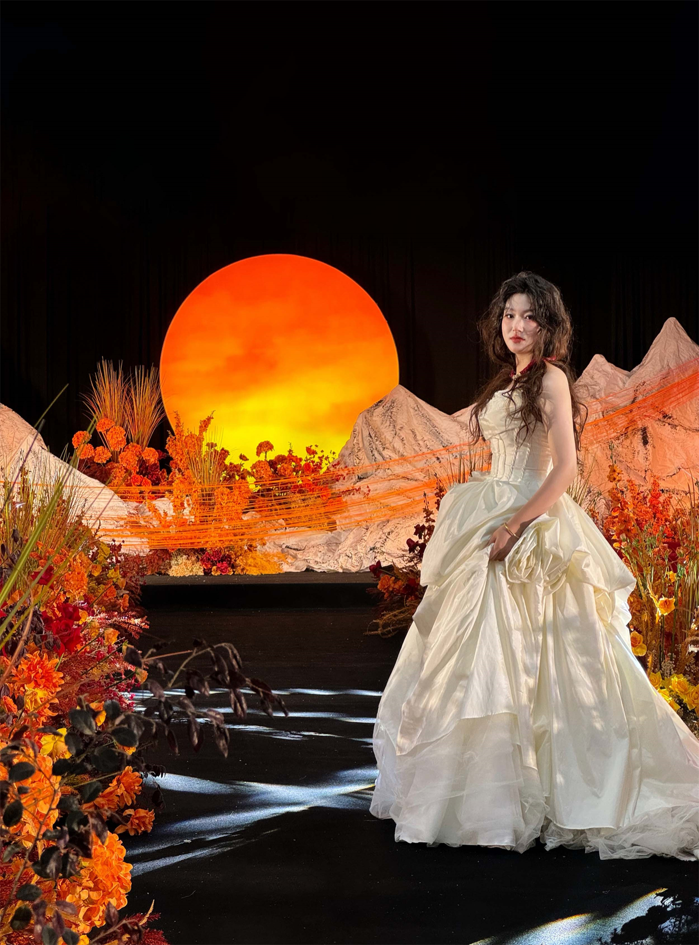 日照的不止金山