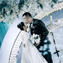 真实婚礼 | 这是什么神仙婚礼？潘长江现场送祝福，还要和新郎拍电影？