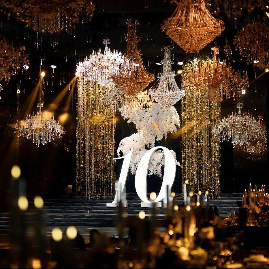 淳萃婚礼十周年·鎏金盛典 | 十年深情回望,未来同心奔赴