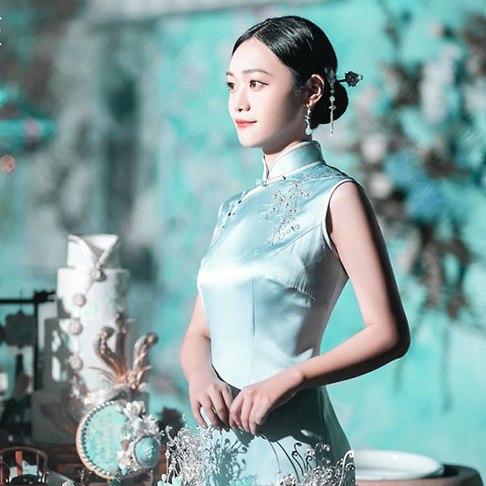 人物观点丨传统与时尚如何并存?看完蔡风的主持你就懂了!