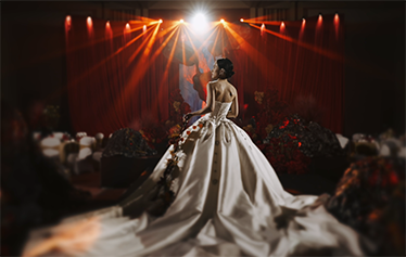 氛围感火山婚礼