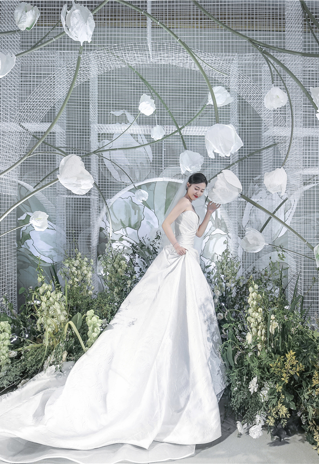 这是一场有故事的婚礼 or 用明信片打造的艺术展？