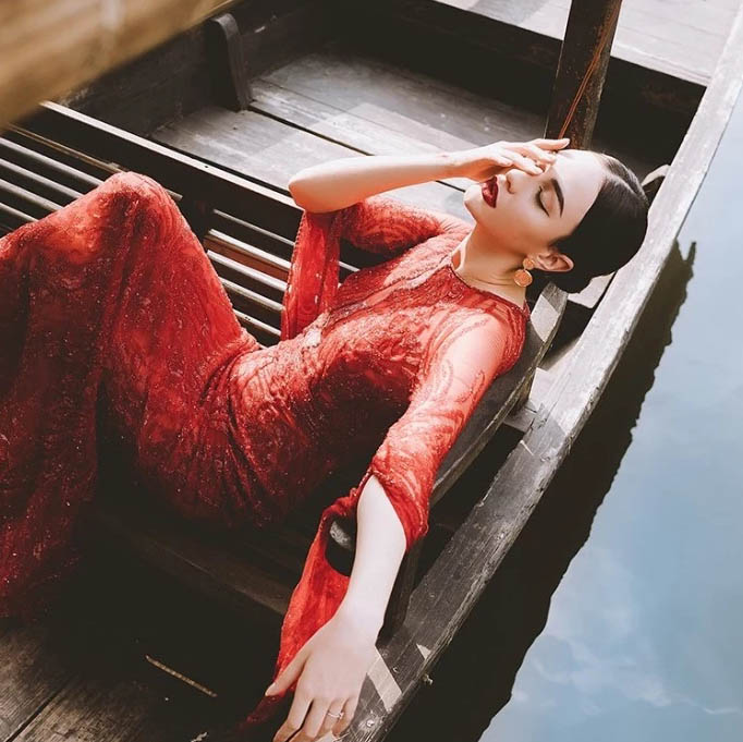 江南庭院实景大秀,当船橹划过湖心,荡漾了谁的心房?